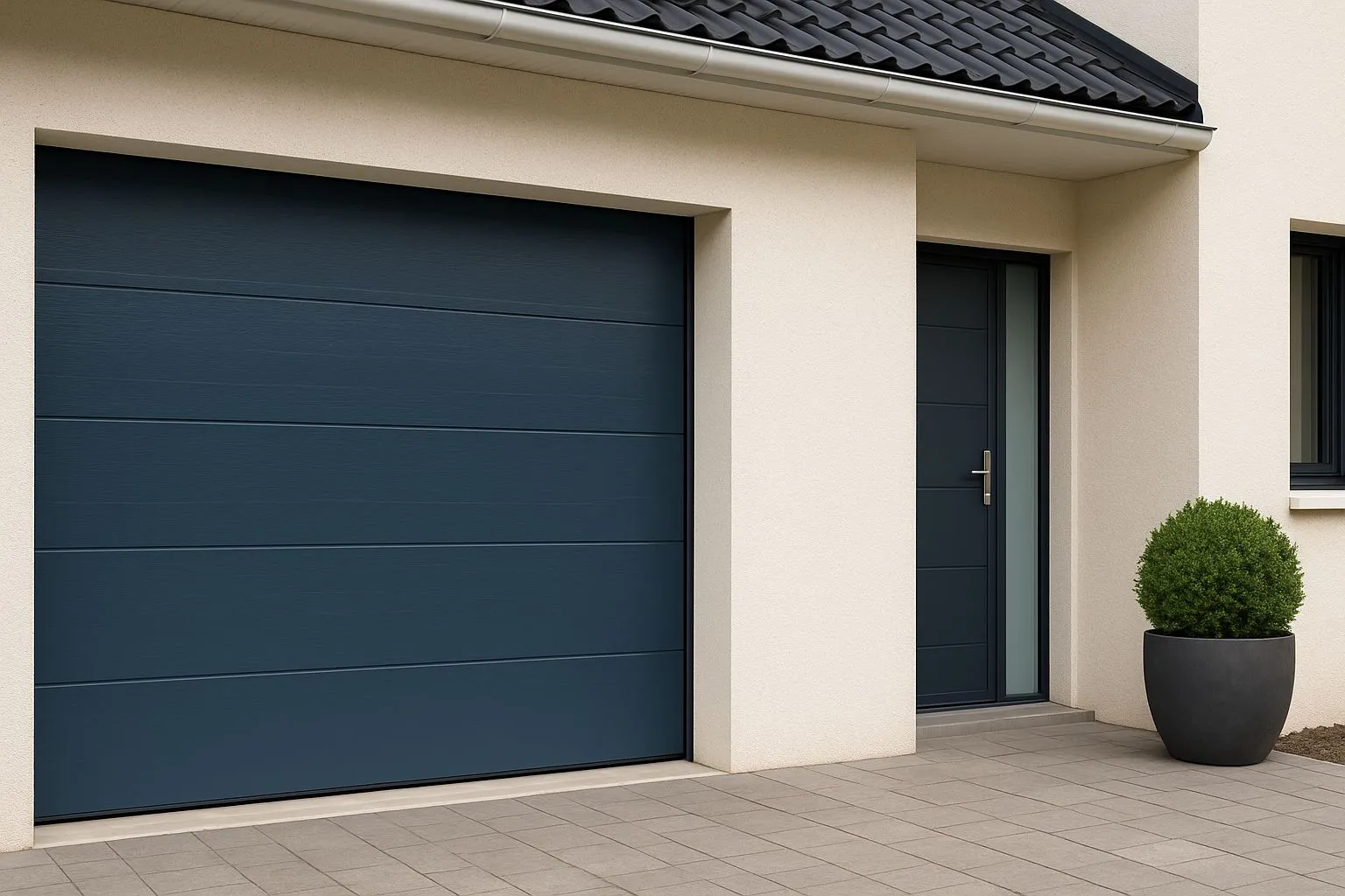 Porte de garage , vente et pose sur Chateaugiron, Domloup, Rennes et le departement 35